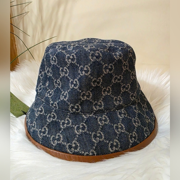 ❌SOLD❌ 💙 Gucci Denim Bucket Hat 💙 - Picture 2 of 16